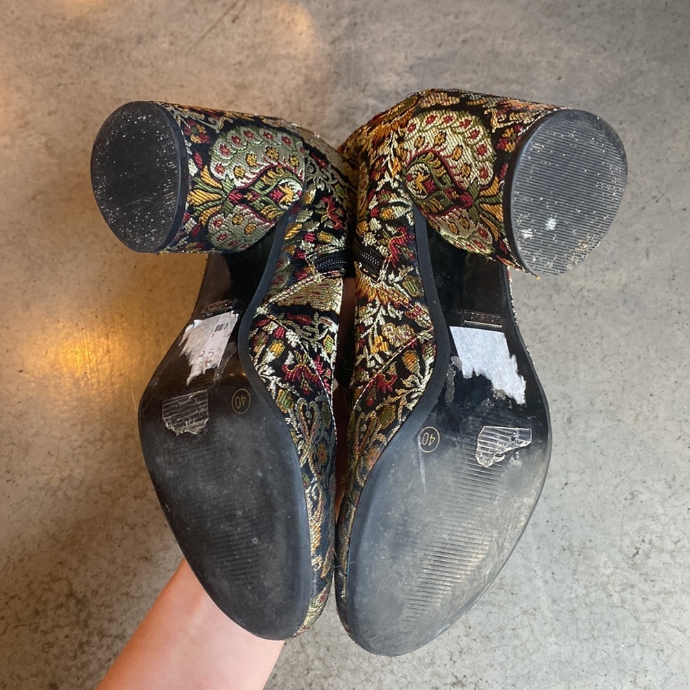 Topshop Booties - Picture 3 of 3
